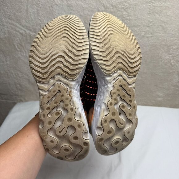 Nike React Phantom Run Flyknit Premium Womens 9 Lightweight Running Shoes - Picture 7 of 9
